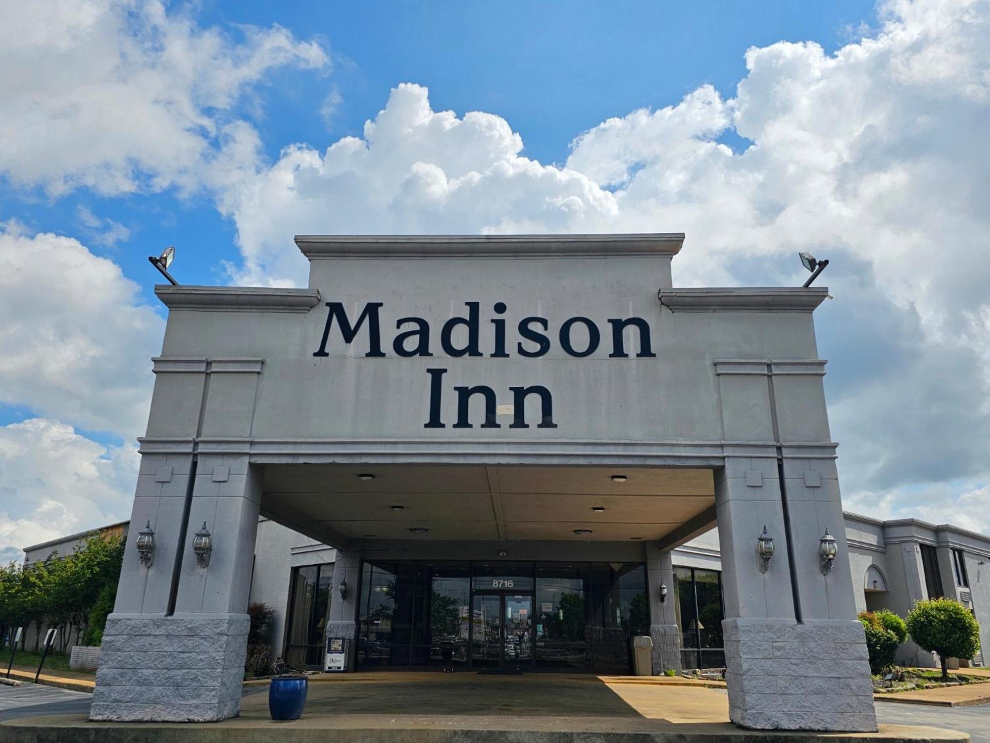 Madison Inn & Suites Exterior photo